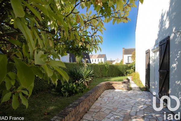 Maison à vendre 6 pièces 163 m² Élancourt