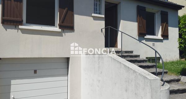 Location Maison 3 pièces 79 m² - Saint-mard 77230