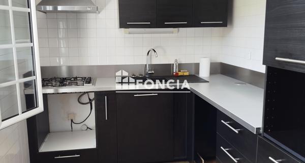 Location Maison 3 pièces 79 m² - Saint-mard 77230