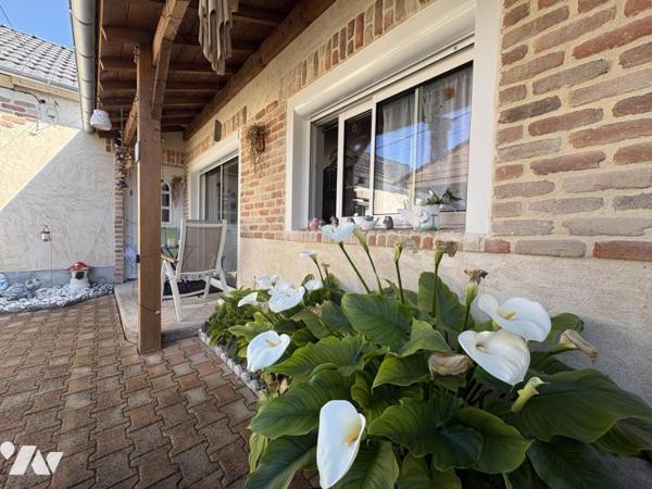 Maison de plain pied rénovée, garage et jardin à LAON (02000)
