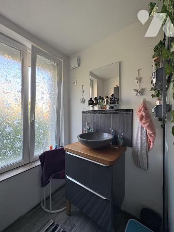 Maison de plain pied rénovée, garage et jardin à LAON (02000)