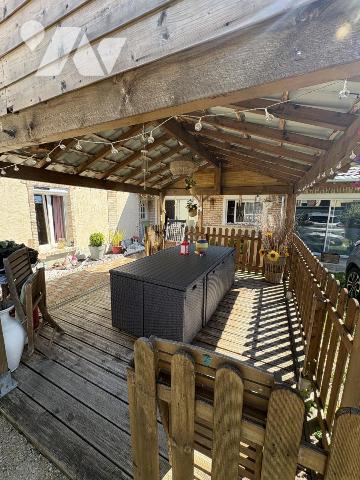 Maison de plain pied rénovée, garage et jardin à LAON (02000)