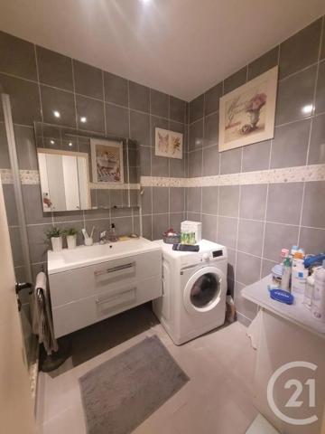 Appartement F5 à vendre  5 pièces - 97,44 m 2   COMPIEGNE  - 60