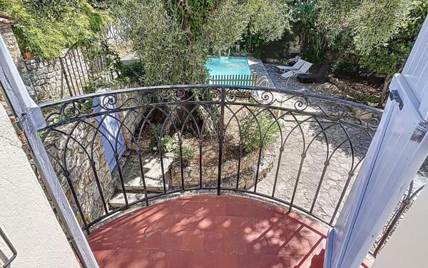 Maison à vendre    6 pièces • 300 m2 Mouans-Sartoux