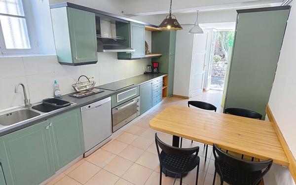Maison à vendre    6 pièces • 300 m2 Mouans-Sartoux