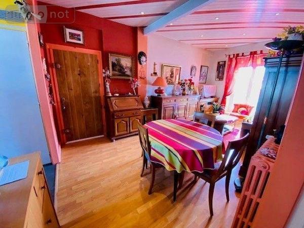 Appartement à vendre à Perros-Guirec dans les Côtes-d'Armor (22700), ref : 354   
Centre-ville