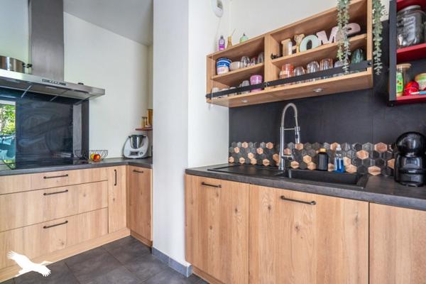 Appartement à vendre 298 452 € Bordeaux 4 p 84,9 m² DPE B