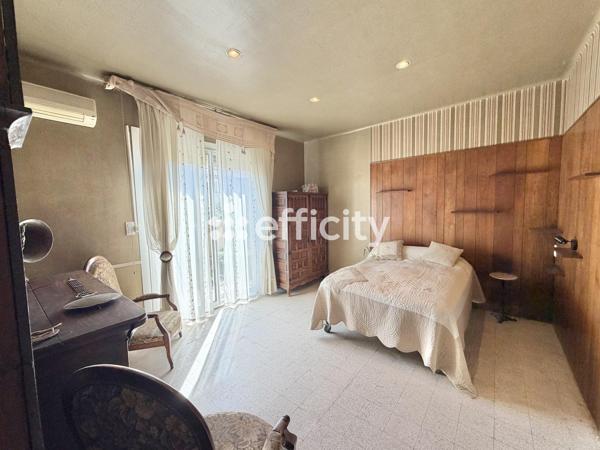 Maison
         7 pièces
        - 122 m² 249 900 € *