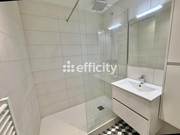 Maison
         7 pièces
        - 122 m² 249 900 € *