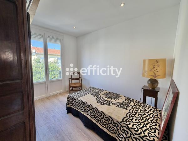 Maison
         7 pièces
        - 122 m² 249 900 € *