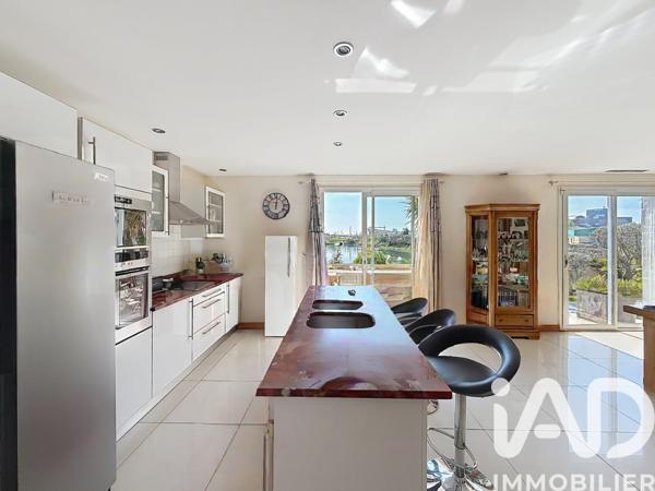 Maison à vendre 9 pièces 272 m² Frontignan