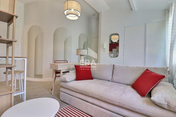 STUDIO MEUBLE AVEC BALCON - ALBI