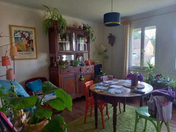 A Vendre Charmante Maison au Cur de Plouha  Accès direct au Centre-Ville, Jardin et Potager