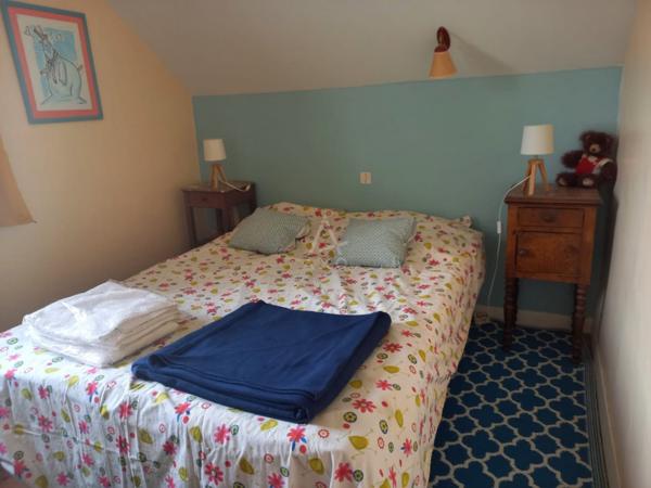 A Vendre Charmante Maison au Cur de Plouha  Accès direct au Centre-Ville, Jardin et Potager