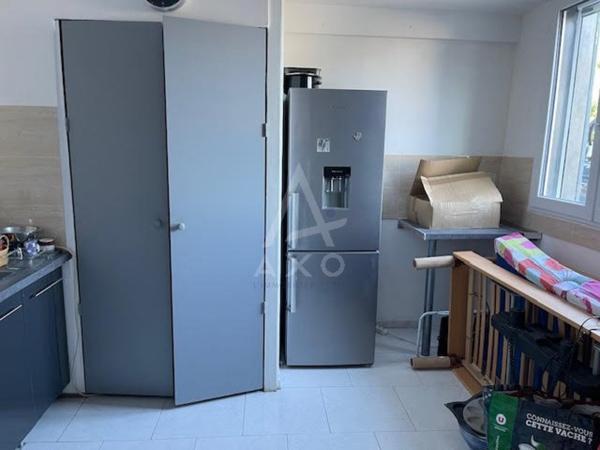 VILLA R+1 137 M² + CHALET 20M² SUR 900M² DE TERRAIN CLOS PROCHE CENTRE