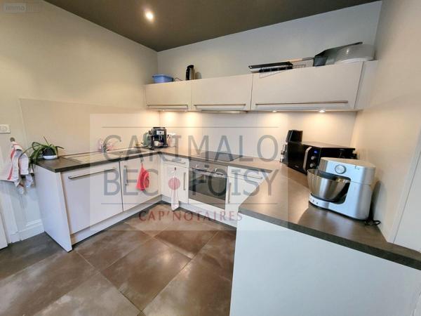 Maison de ville à vendre à Châteaudun dans l'Eure-et-Loir (28200), ref : RC/962   
Centre-ville