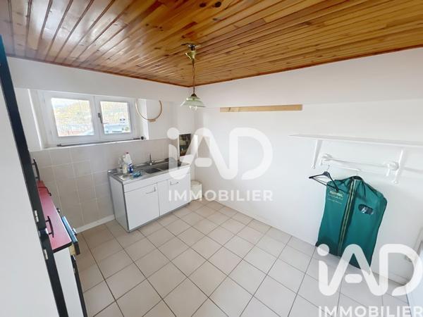 Maison à vendre 8 pièces 226 m² Le Puy-en-Velay