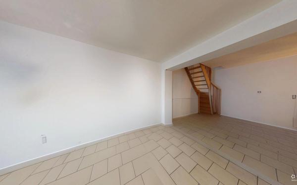 Immeuble à vendre    8 pièces • 166,52 m2 Mazingarbe