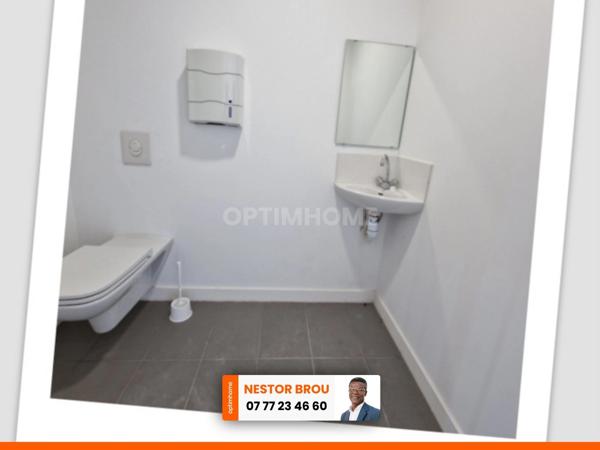 Local/bureau à louer 87 m² SETE (34)