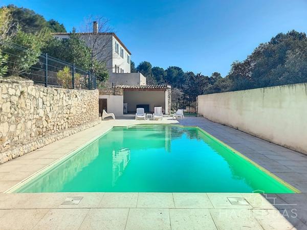 Ventabren (13122) Praticité, confort et esprit provençal à 12 minutes d'aix