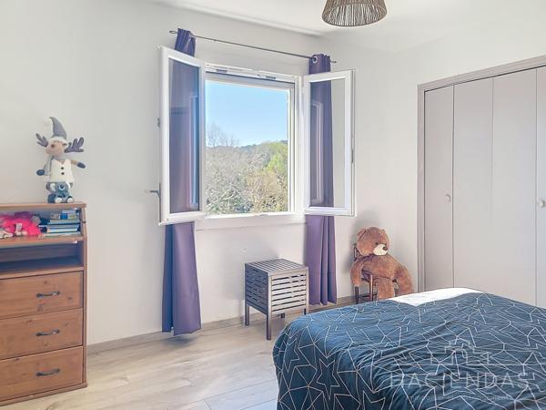 Ventabren (13122) Praticité, confort et esprit provençal à 12 minutes d'aix