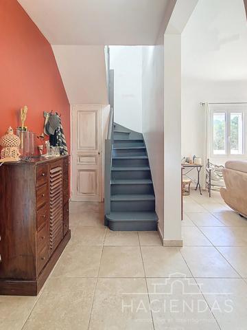 Ventabren (13122) Praticité, confort et esprit provençal à 12 minutes d'aix