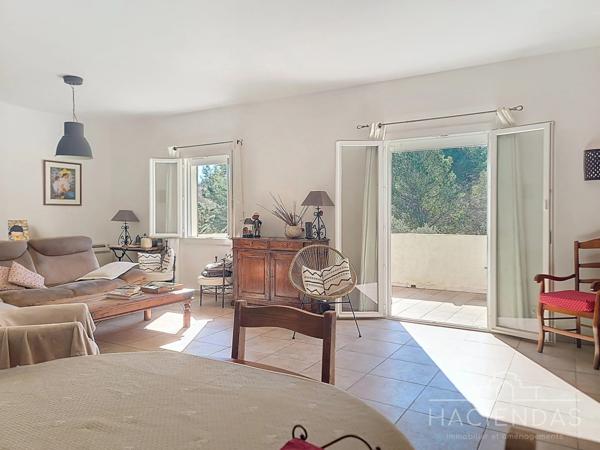 Ventabren (13122) Praticité, confort et esprit provençal à 12 minutes d'aix