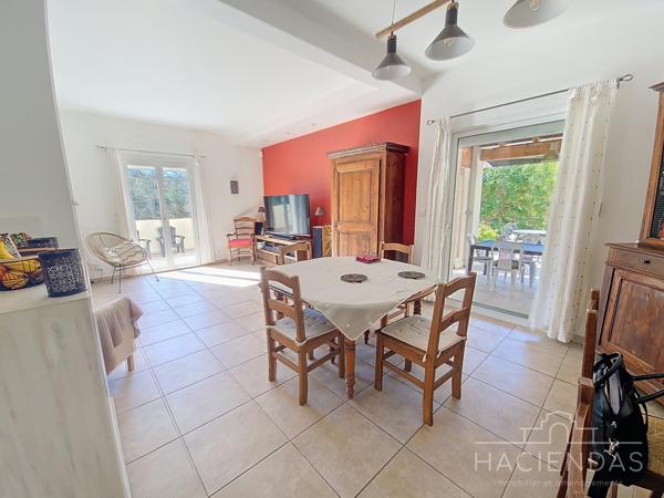 Ventabren (13122) Praticité, confort et esprit provençal à 12 minutes d'aix