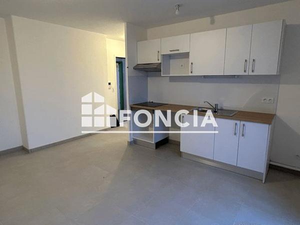 Location Studio 26.98 m² - ECHO - BAT C103 - 10 RUE RENE DUMONT Lagord 17140