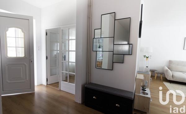 Maison à vendre 6 pièces 151 m² Châteauneuf-la-Forêt