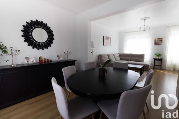 Maison à vendre 6 pièces 151 m² Châteauneuf-la-Forêt