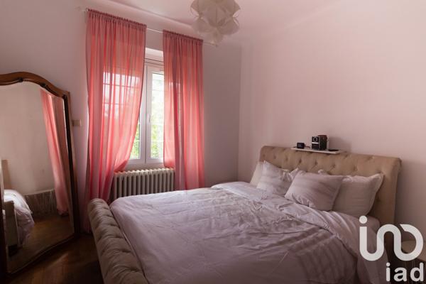 Maison à vendre 6 pièces 151 m² Châteauneuf-la-Forêt