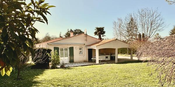 MAISON DE PLAIN-PIED AU CALME