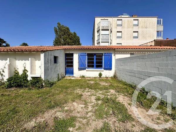 Maison à vendre  2 pièces - 35,05 m 2   LE FENOUILLER  - 85