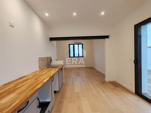 Superbe maison de villeLa Rochelle secteur Fetilly...