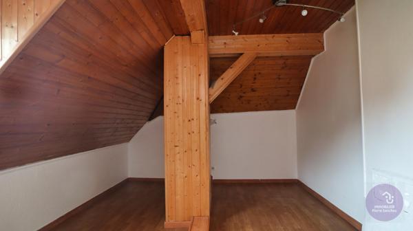 Niederhaslach (67280) Niederhaslach - duplex 105 m² 5 pièces avec jardin, terrasse et stationnements