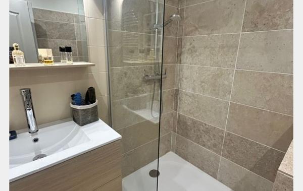 Vente Maison De plain-pied rénové(e) Vauvert   