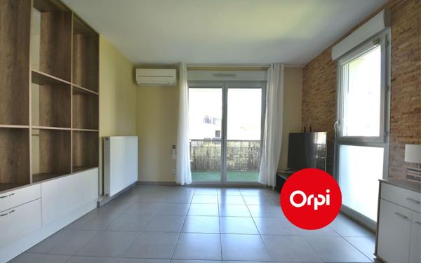 Appartement à vendre    2 pièces • 43,87 m2 Saint-Priest