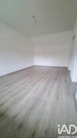 Maison à vendre 4 pièces 77 m² Saint-Amand-les-Eaux