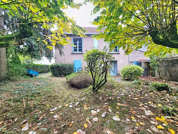 TOURS NORD - MONTCONSEIL - Maison à rénover 5 pièces 89 m² avec 4 chambres, jardin et garage