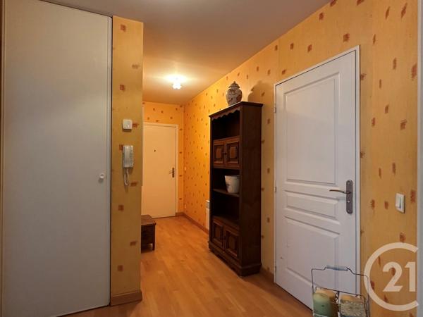 Appartement F3 à vendre  3 pièces - 66,16 m2 COULOMMIERS - 77
