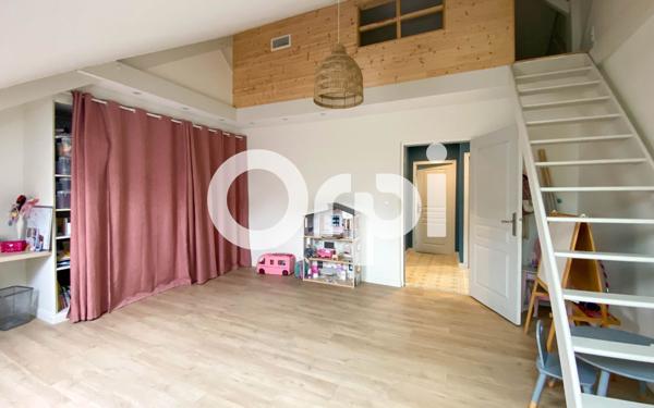 Maison à vendre    5 pièces •  Saumur