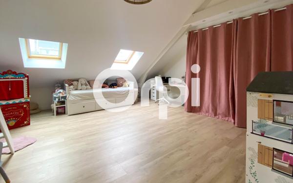 Maison à vendre    5 pièces •  Saumur