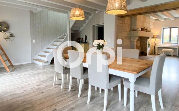 Maison à vendre    5 pièces •  Saumur