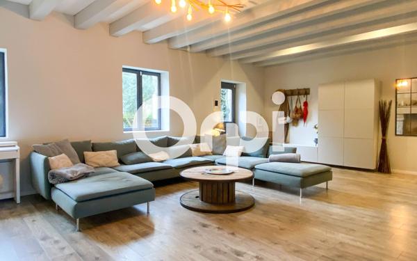 Maison à vendre    5 pièces •  Saumur