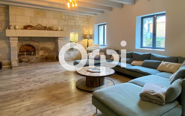 Maison à vendre    5 pièces •  Saumur