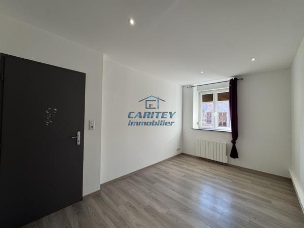 APPARTEMENT F3 DE 73 m² - LUXEUIL LES BAINS