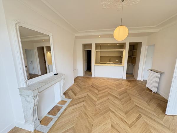 Appartement · Location Paris (75004) 3 pièces · 103m²