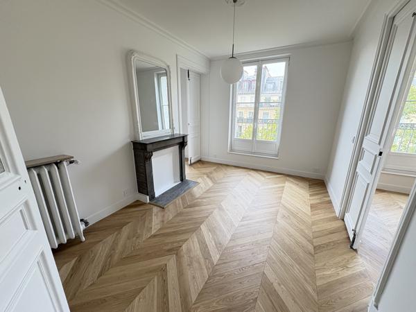 Appartement · Location Paris (75004) 3 pièces · 103m²