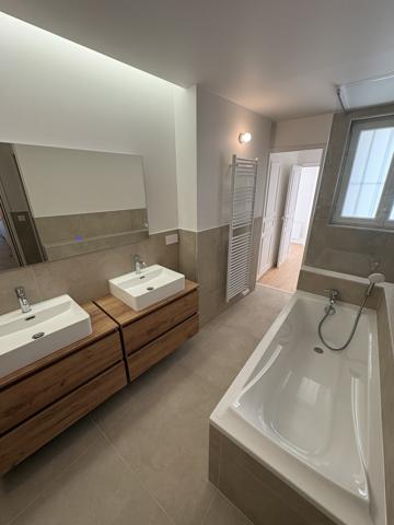 Appartement · Location Paris (75004) 3 pièces · 103m²